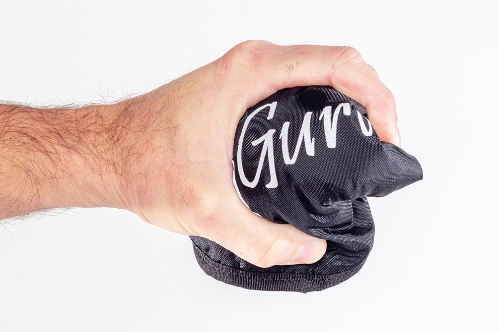 SkyGuru mittens detail